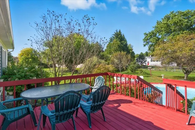 $460,000 | 57 Chelsea Road, Essex, VT 05452