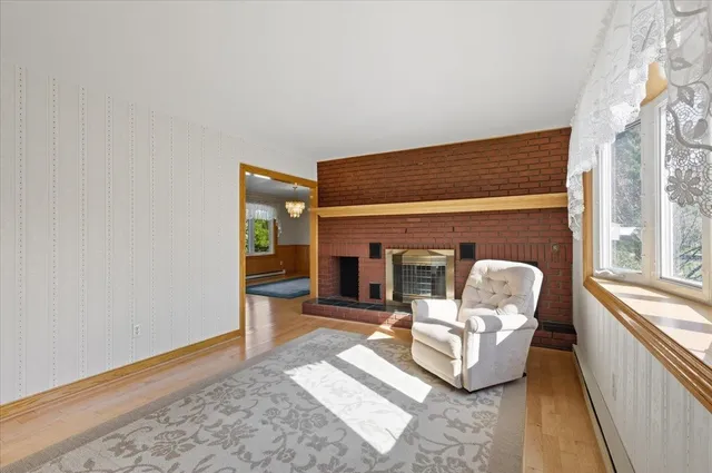 $460,000 | 57 Chelsea Road, Essex, VT 05452