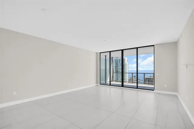 $1,698,000 | 275 1st Avenue South, Unit 3304, St. Petersburg, FL 33701