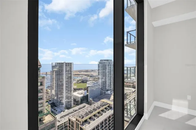 $1,698,000 | 275 1st Avenue South, Unit 3304, St. Petersburg, FL 33701