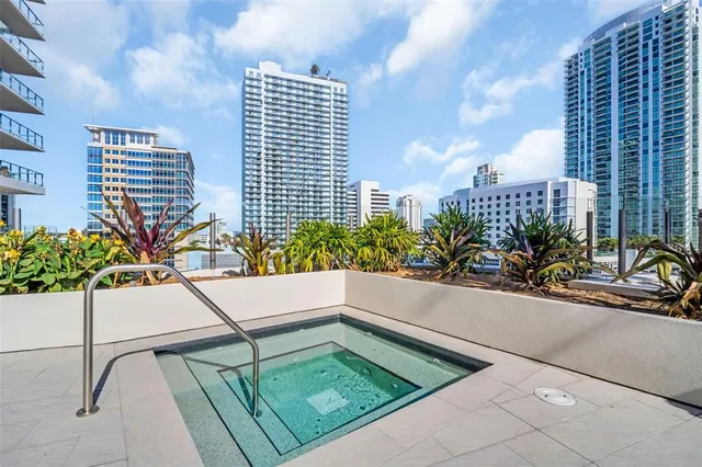 $1,698,000 | 275 1st Avenue South, Unit 3304, St. Petersburg, FL 33701