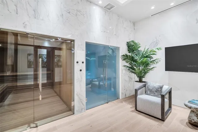 $1,698,000 | 275 1st Avenue South, Unit 3304, St. Petersburg, FL 33701