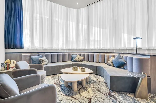 $1,698,000 | 275 1st Avenue South, Unit 3304, St. Petersburg, FL 33701