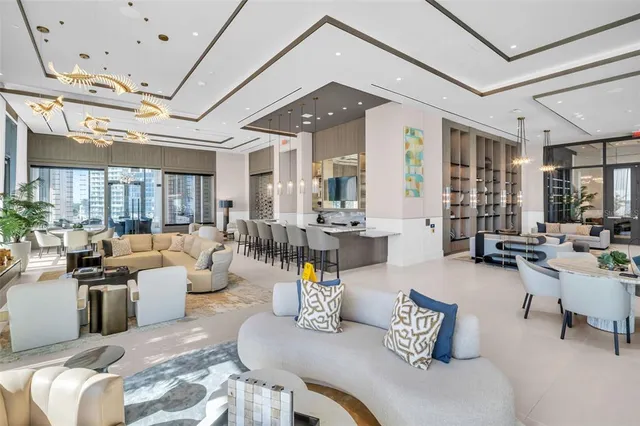 $1,698,000 | 275 1st Avenue South, Unit 3304, St. Petersburg, FL 33701