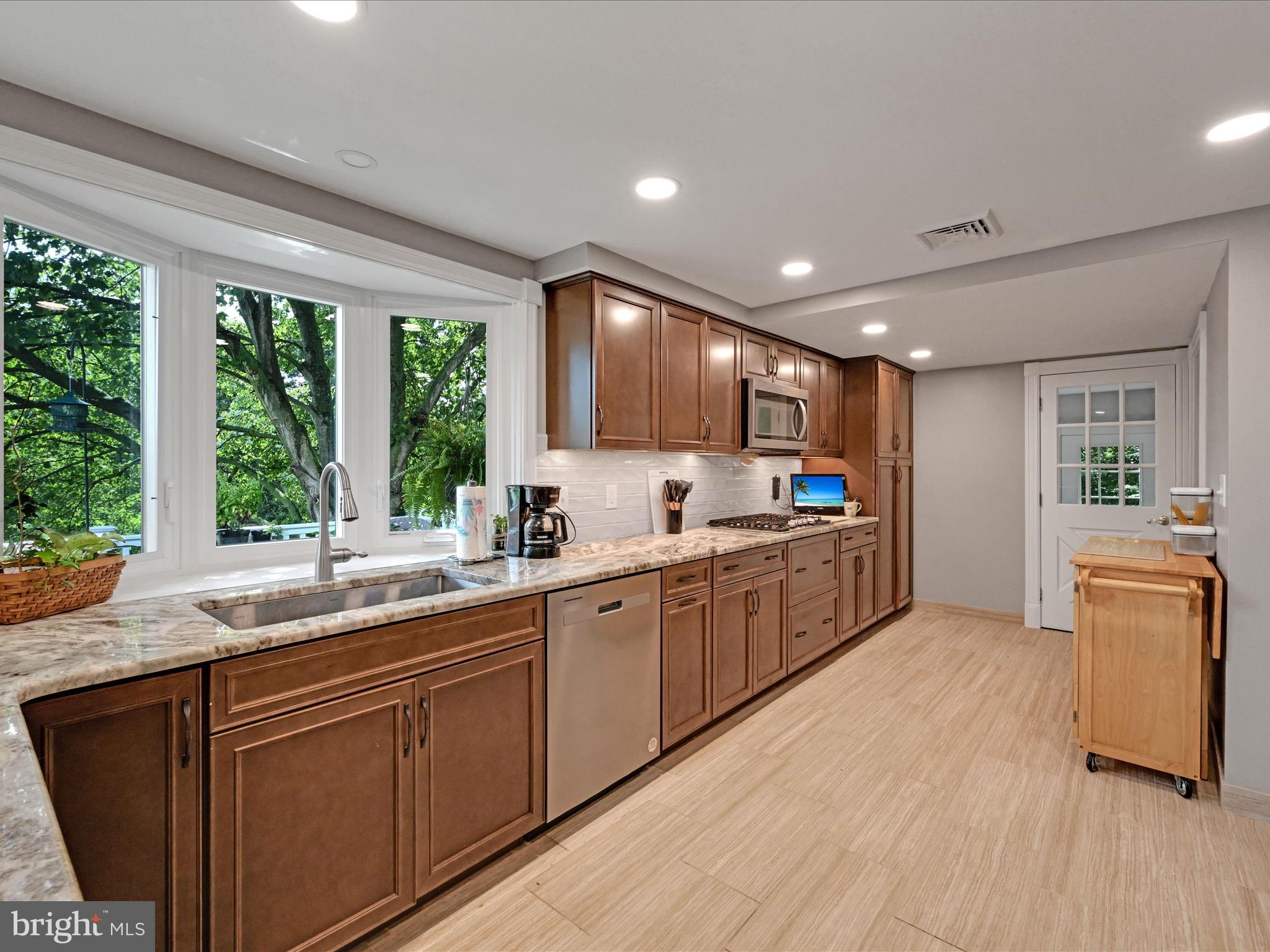 453 Kirks Mill Road Nottingham, PA 19362 - Photo 17 of 50 Kitchen