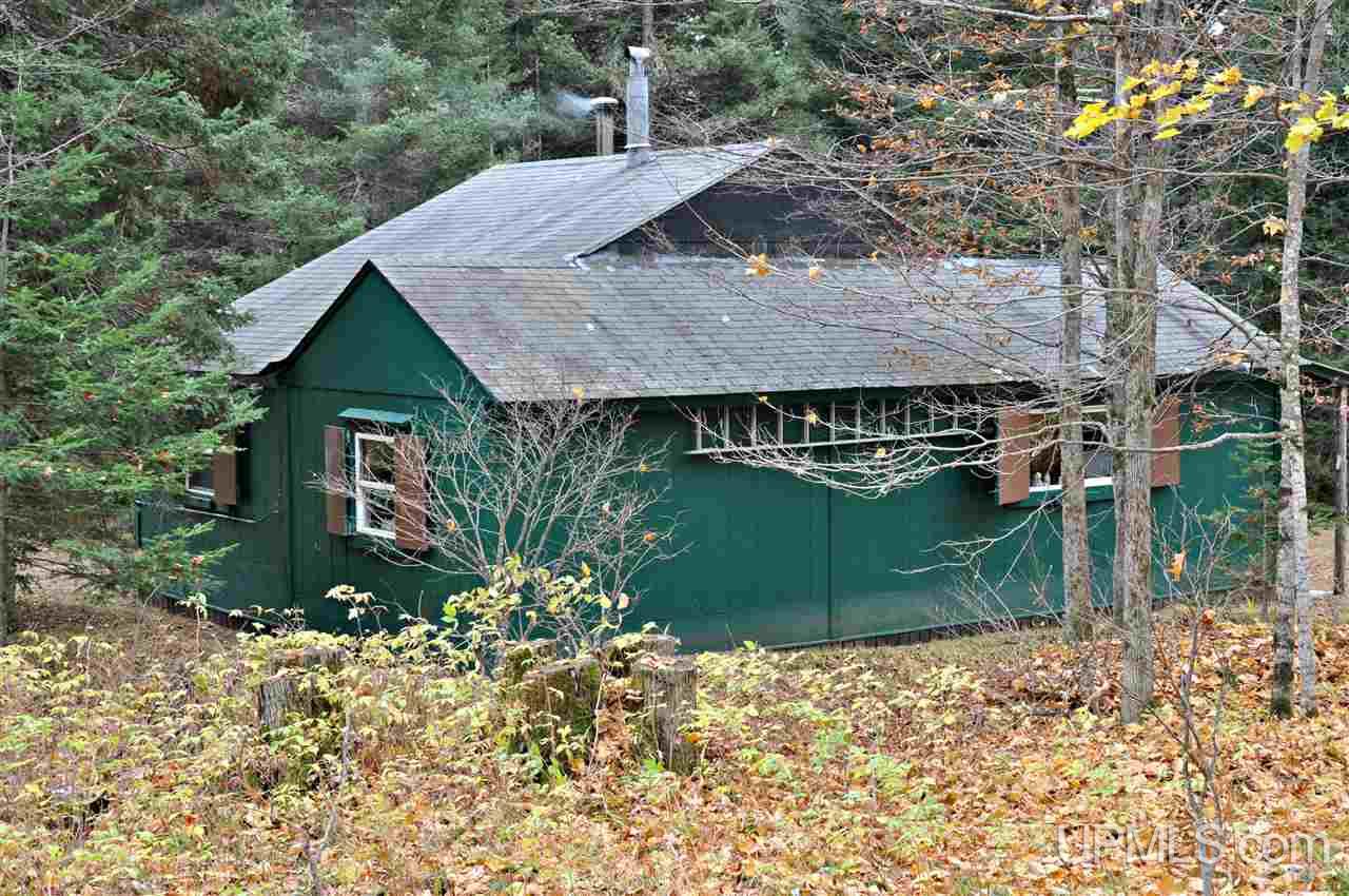 5100 Unnamed Woods Road Osseo, MI 54758 - Photo 26 of 33