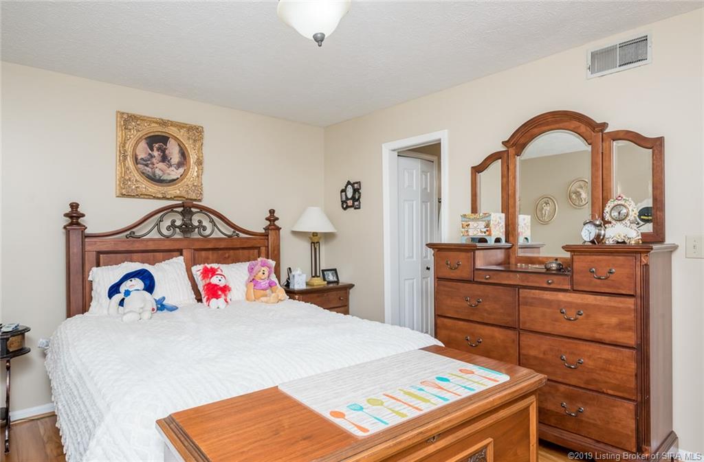 1409 Slate Run Road, Unit 12 New Albany, IN 47150 - Photo 24 of 28 Gallery Image 24