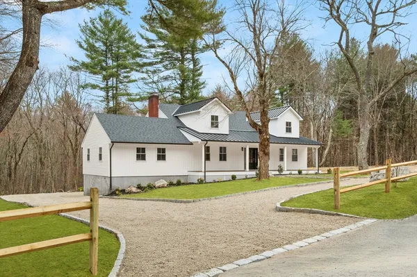 $1,849,000 | 61 Meadowbrook Road, Carlisle, MA 01741