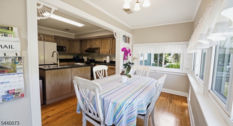 467 Foothill Road Bridgewater, NJ 08807 - Photo 13 of 39
