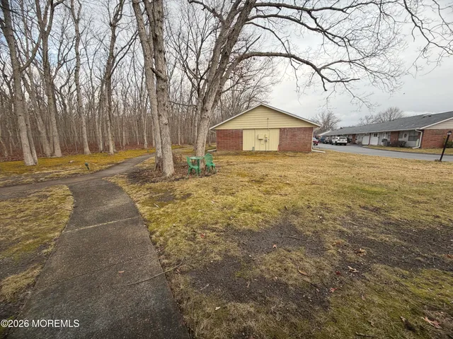 $175,000 | 221 A Buckingham Court, Lakewood, NJ 08701