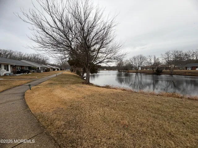 $175,000 | 221 A Buckingham Court, Lakewood, NJ 08701