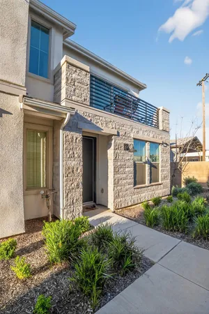 $380,000 | 10970 North Honeysuckle Drive, Fresno, CA 93730