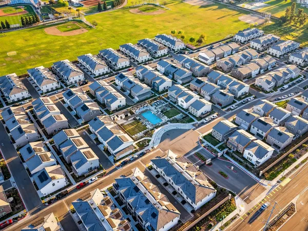 $370,000 | 10970 North Honeysuckle Drive, Fresno, CA 93730