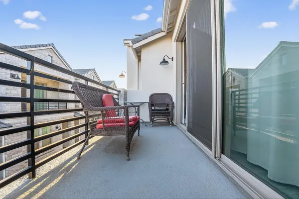 $370,000 | 10970 North Honeysuckle Drive, Fresno, CA 93730