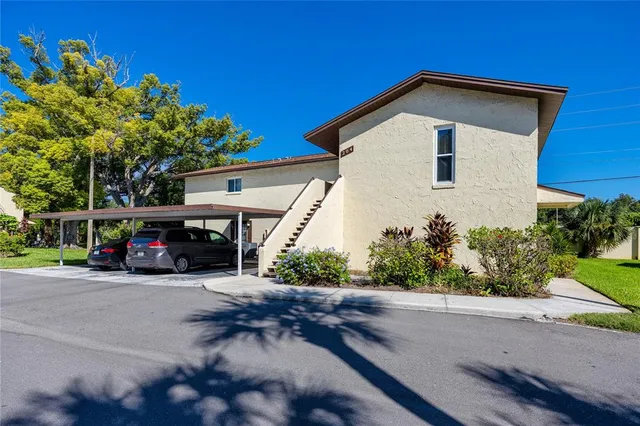 $1,500 | 501 East Bay Drive, Unit 204, Largo, FL 33770