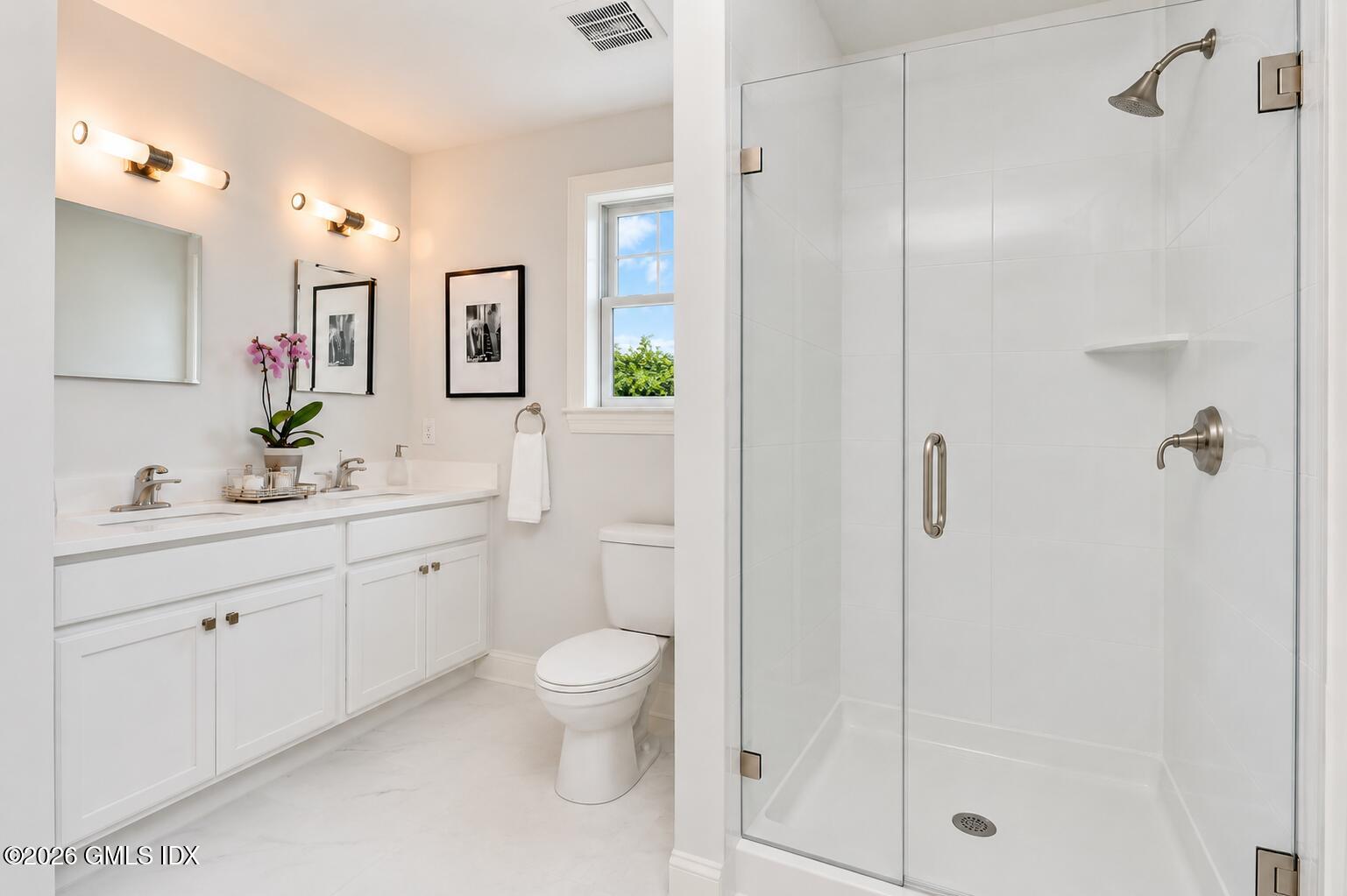 8 View Street, Unit 7 Greenwich, CT 06830 - Photo 13 of 26 View Primary Bath - 7&9