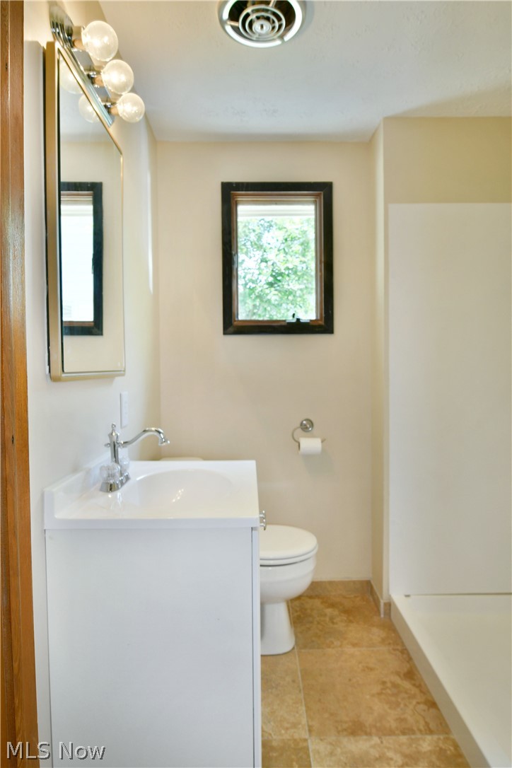 722 5th Street Struthers, OH 44471 - Photo 24 of 36
