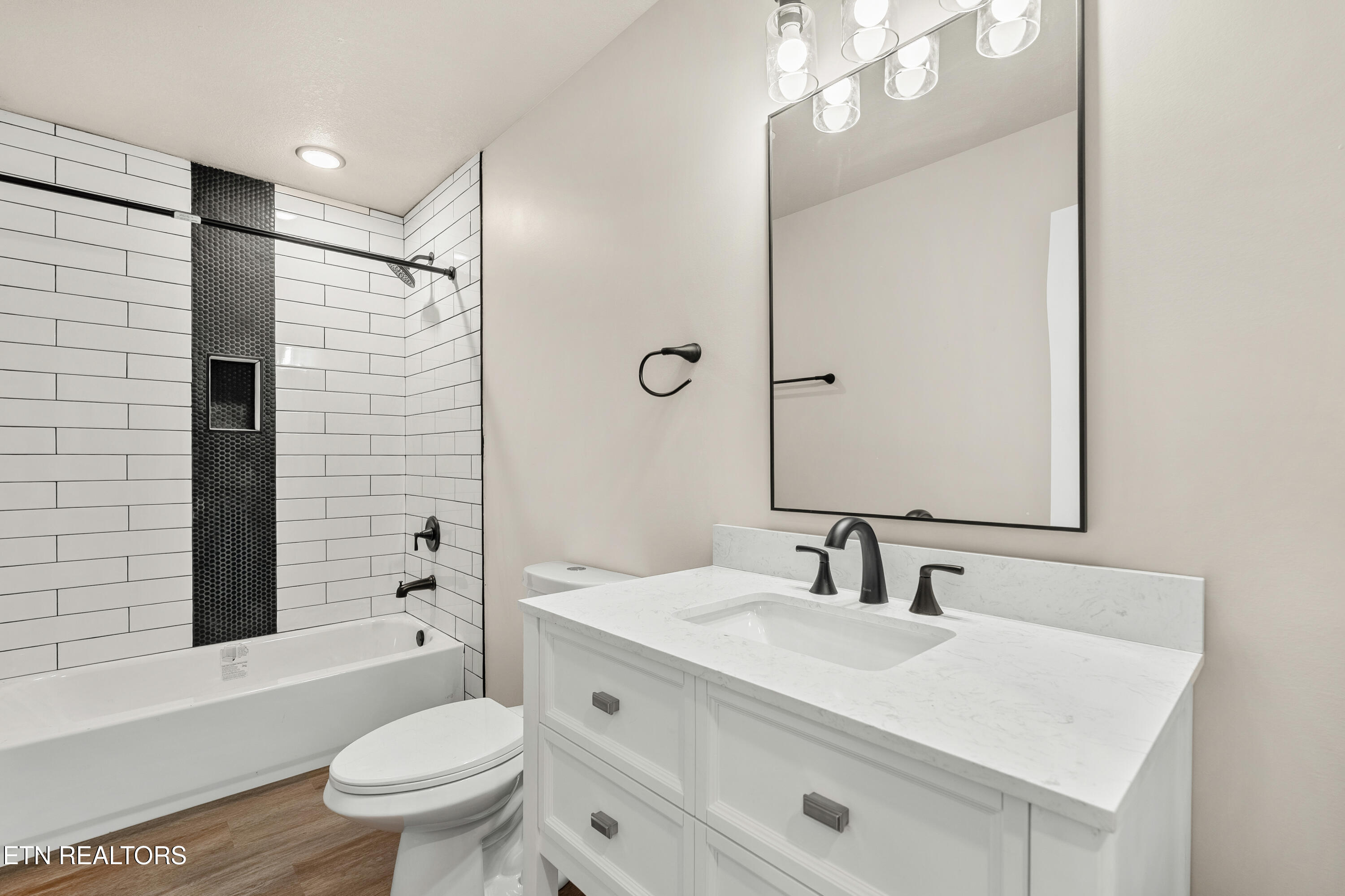 3935 Wrights Ferry Road Louisville, TN 37777 - Photo 17 of 26 DSC05190-HDR