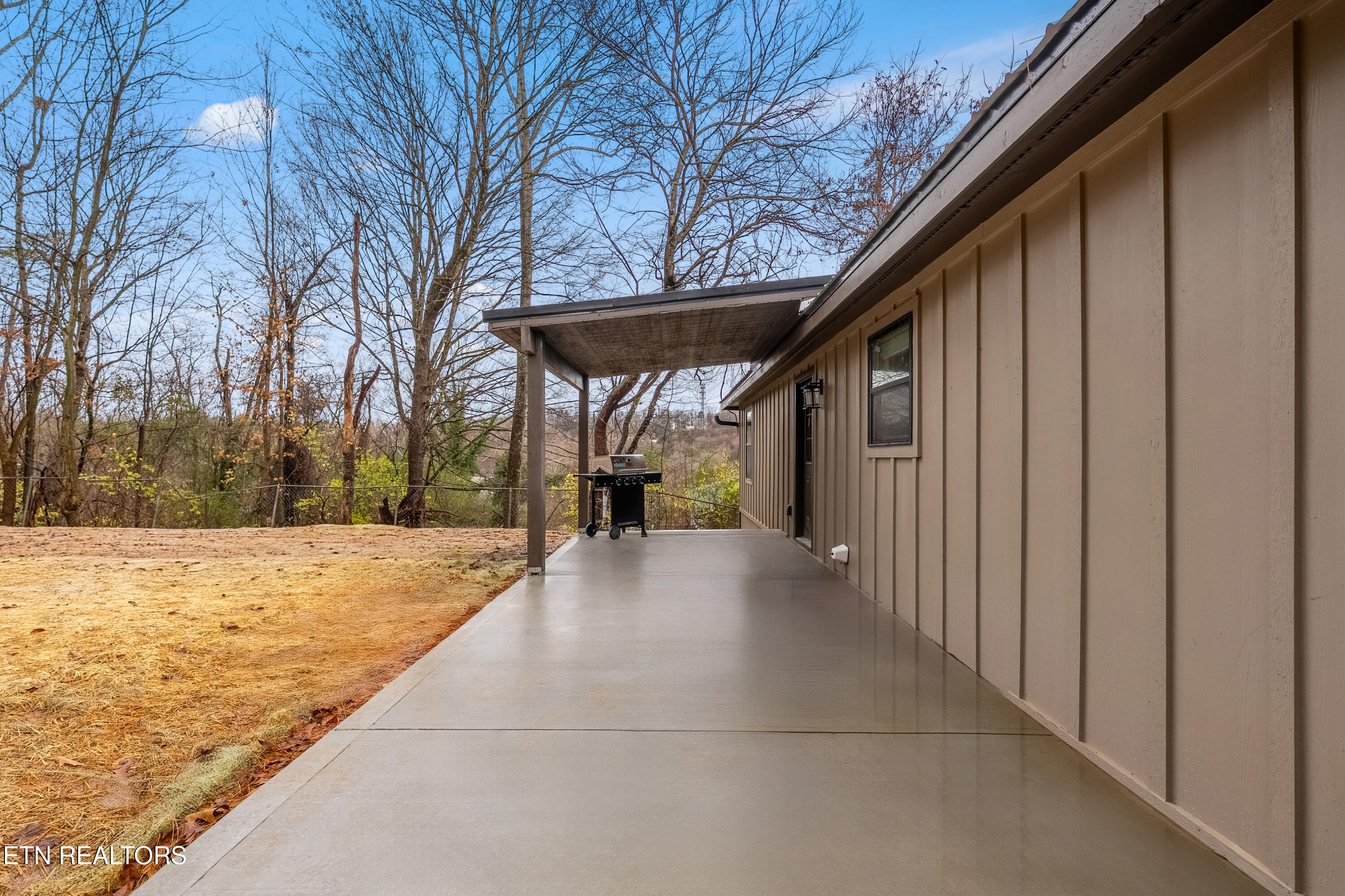 3935 Wrights Ferry Road Louisville, TN 37777 - Photo 23 of 26 DSC05235-HDR