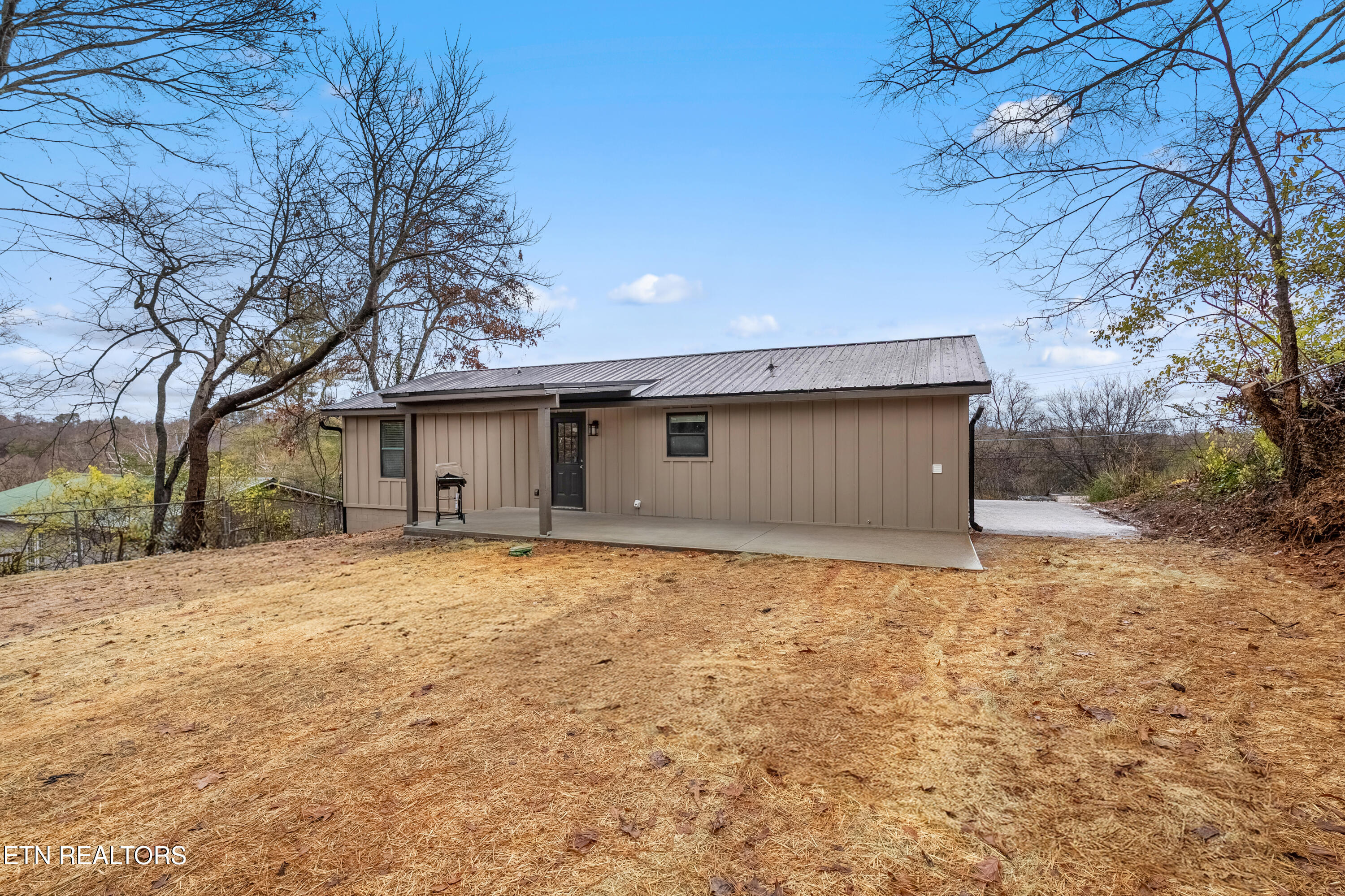 3935 Wrights Ferry Road Louisville, TN 37777 - Photo 24 of 26 DSC05240-HDR