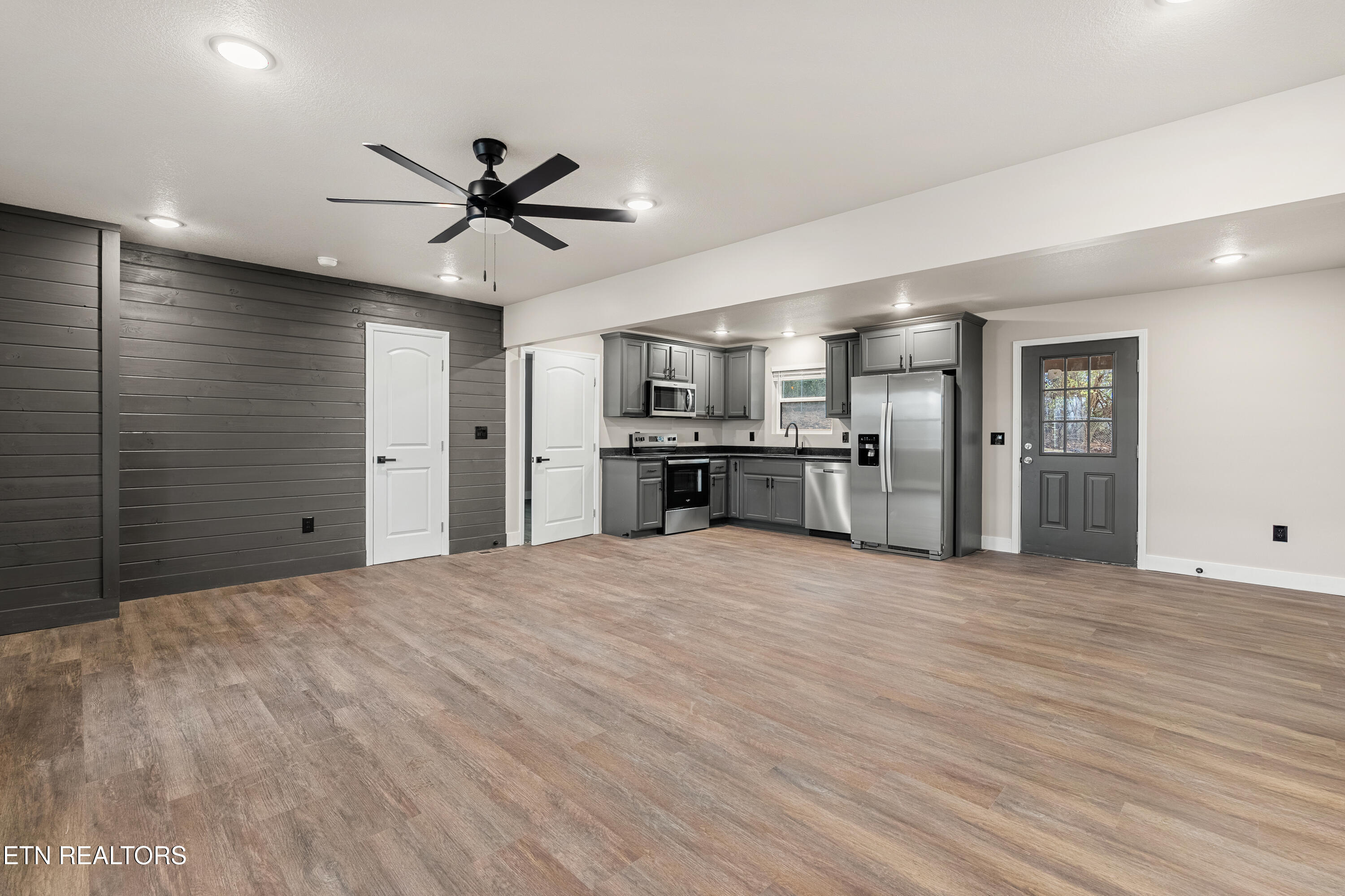 3935 Wrights Ferry Road Louisville, TN 37777 - Photo 4 of 26 DSC05100-HDR