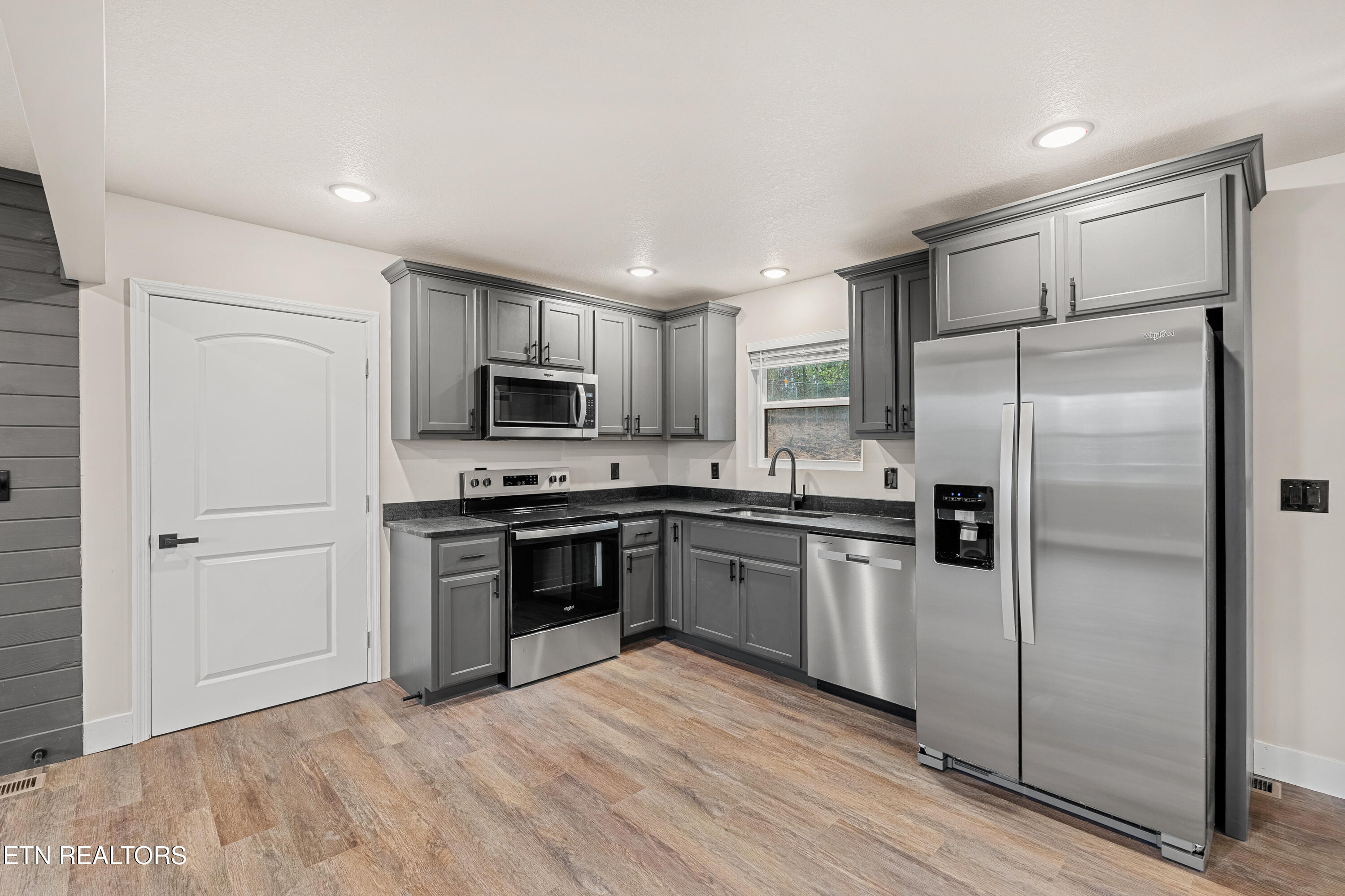 3935 Wrights Ferry Road Louisville, TN 37777 - Photo 8 of 26 DSC05140-HDR