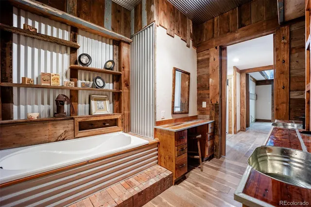 $1,149,000 | 69024 East Harvard Avenue, Byers, CO 80103