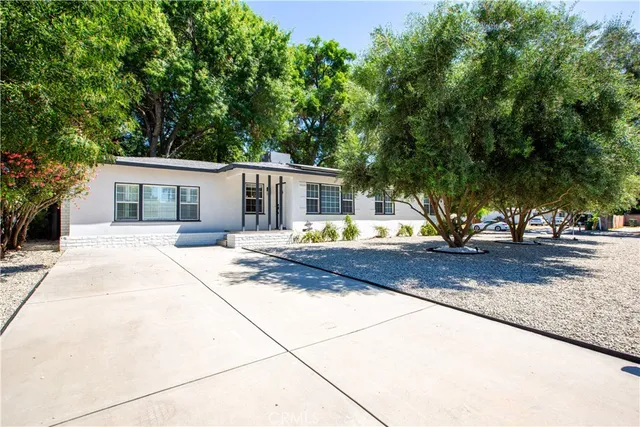 $4,700 | 19503 Cantara Street, Reseda, CA 91335