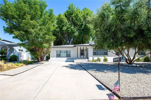 $4,700 | 19503 Cantara Street, Reseda, CA 91335