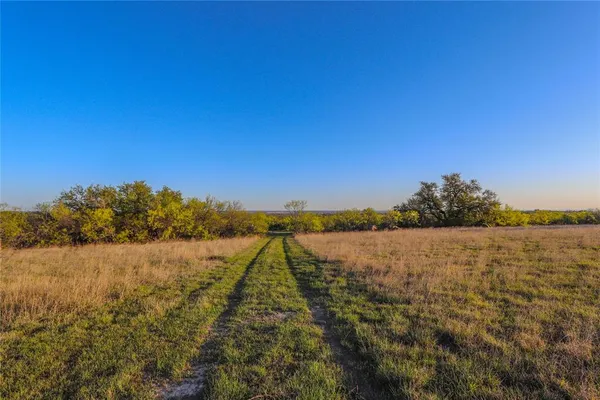 $6,000,000 | 1952 Fm 1689, Comanche, TX 76442