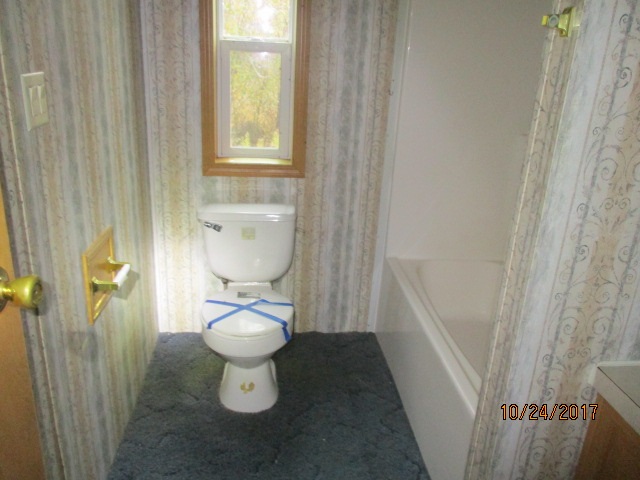 137 Greenwoods Road Alburgh, VT 05440 - Photo 2 of 6 Gallery Image 2