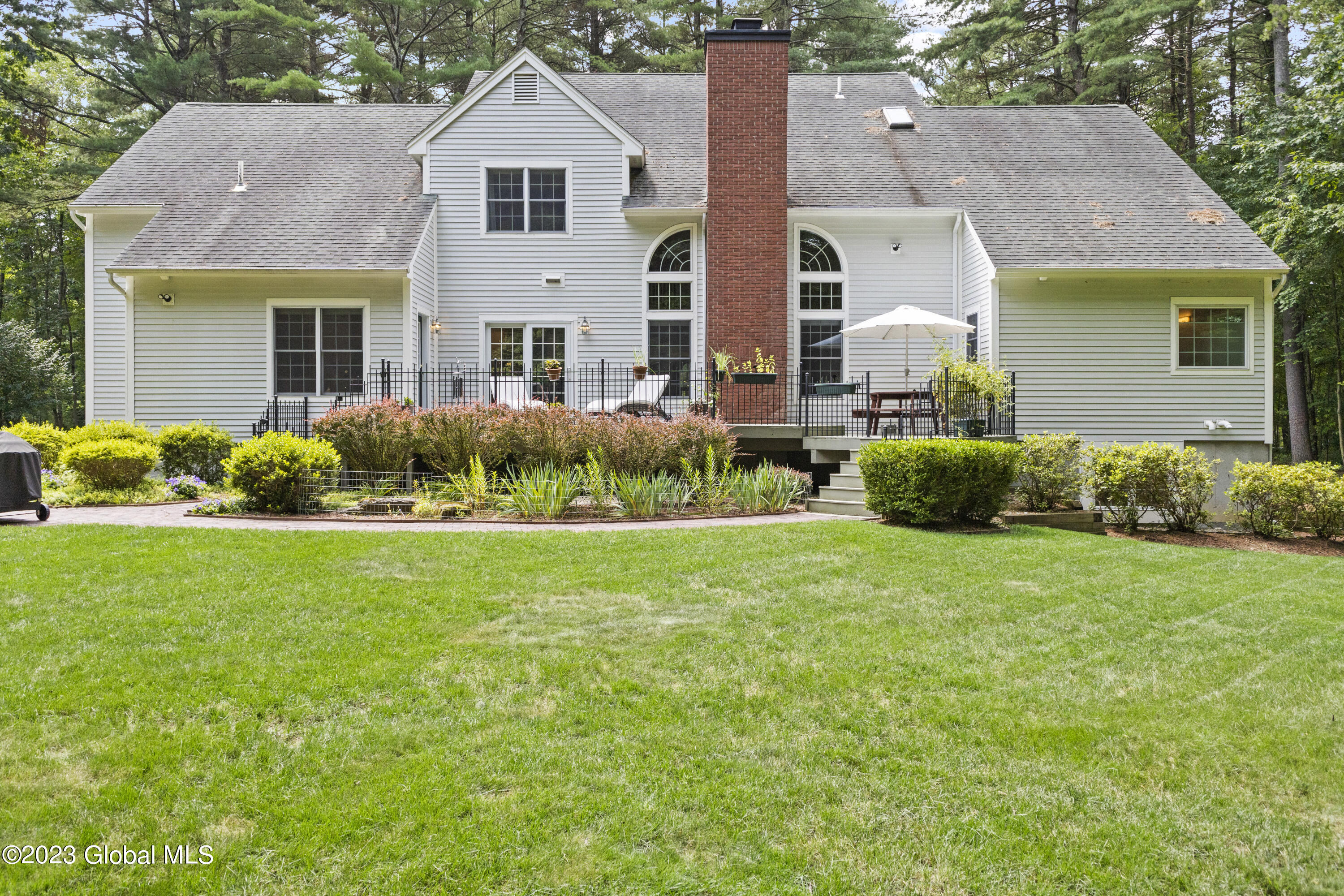 3315 East Old State Road Schenectady, NY 12303 - Photo 32 of 39 08-IMG_8129