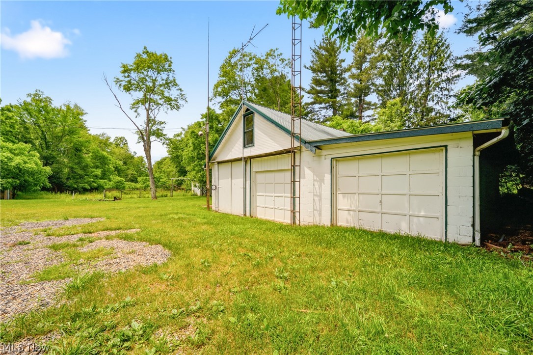6251 Breezehill Road Southwest East Sparta, OH 44626 - Photo 24 of 50