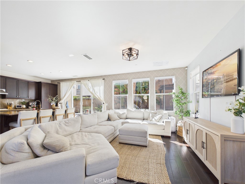 3174 East Piru Lane Brea, CA 92821 - Photo 15 of 41