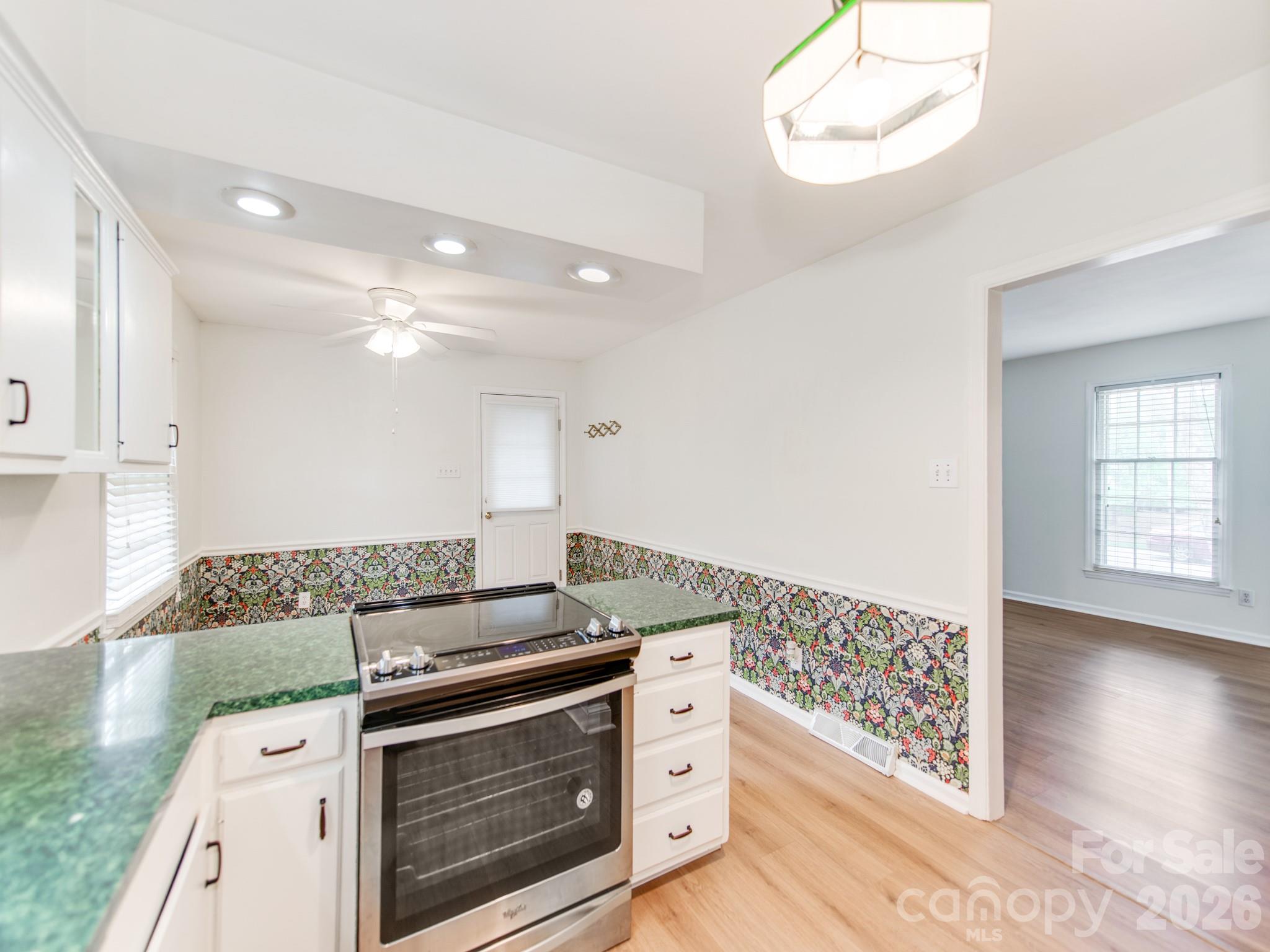 7200 Fox Hunt Road Charlotte, NC 28212 - Photo 18 of 38