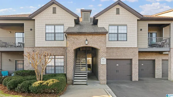 $219,900 | 923 Riverhaven Place, Unit 923, Birmingham, AL 35216