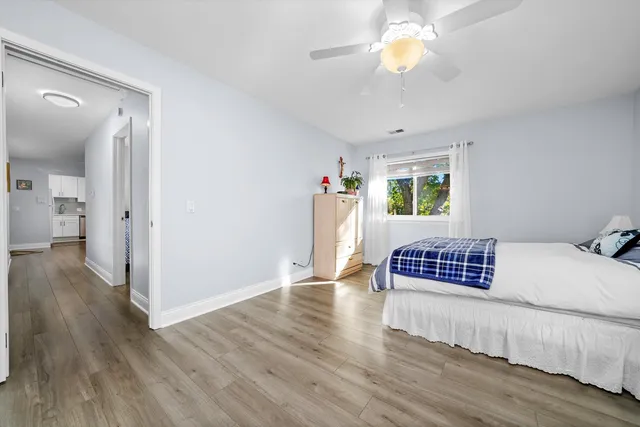 $299,900 | 136 Wolcott Court, Unit O2, Schaumburg, IL 60193