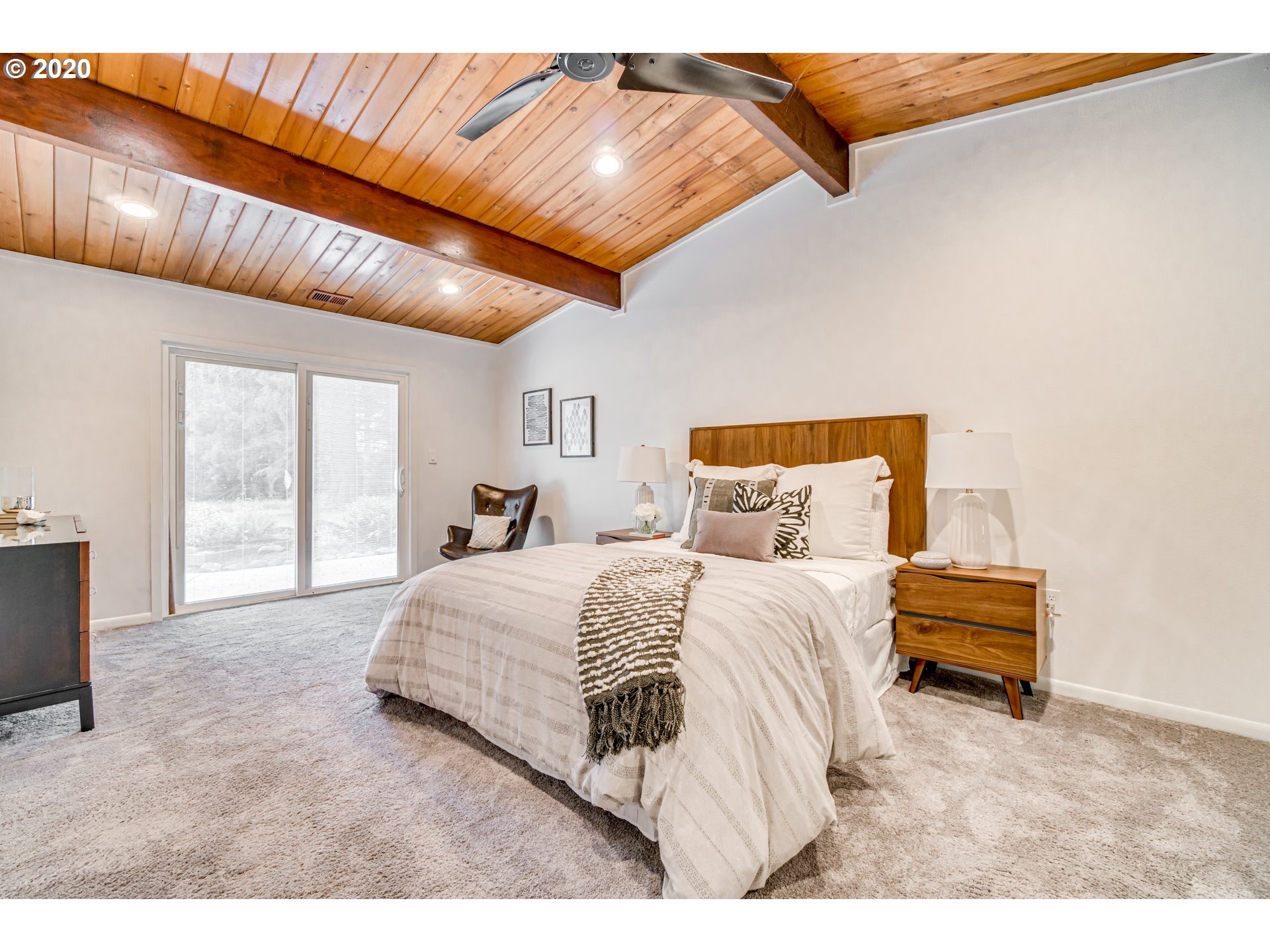 19971 South Ferguson Road Oregon City, OR 97045 - Photo 18 of 32 a spacious bedroom with a bed and window