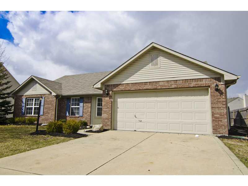 9852 Herald Square Fishers, IN 46038 - Photo 1 of 16 Gallery Image 1