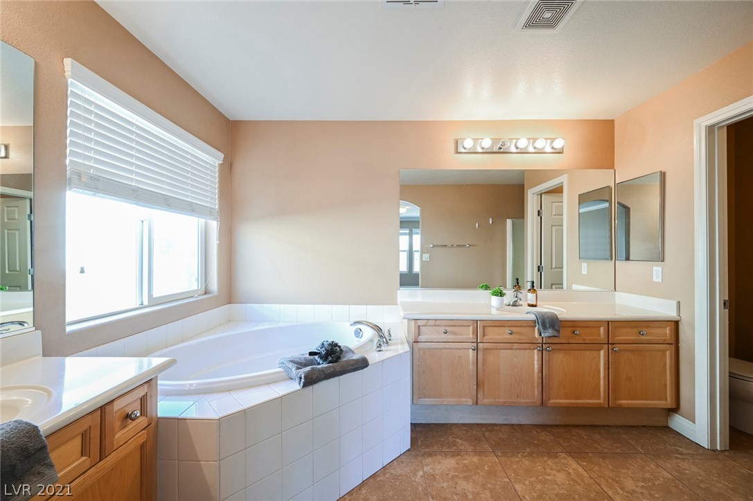 8921 Rendon Street Las Vegas, NV 89143 - Photo 29 of 50