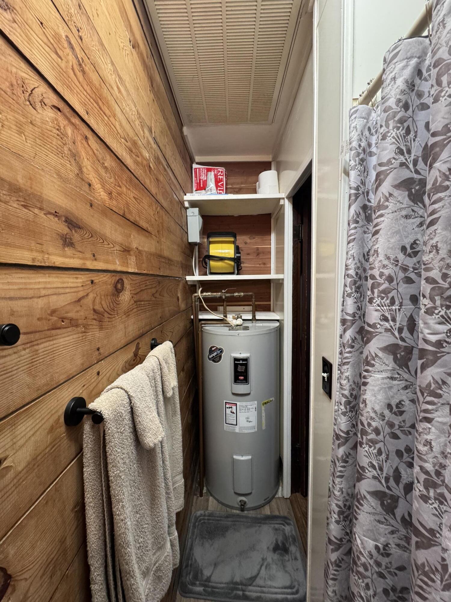 290 Old Richmond Road London, KY 40741 - Photo 10 of 56 IMG_2382