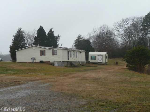 3074 Volunteer Road Pinnacle, NC 27043 - Photo 3 of 16 Exterior Back.