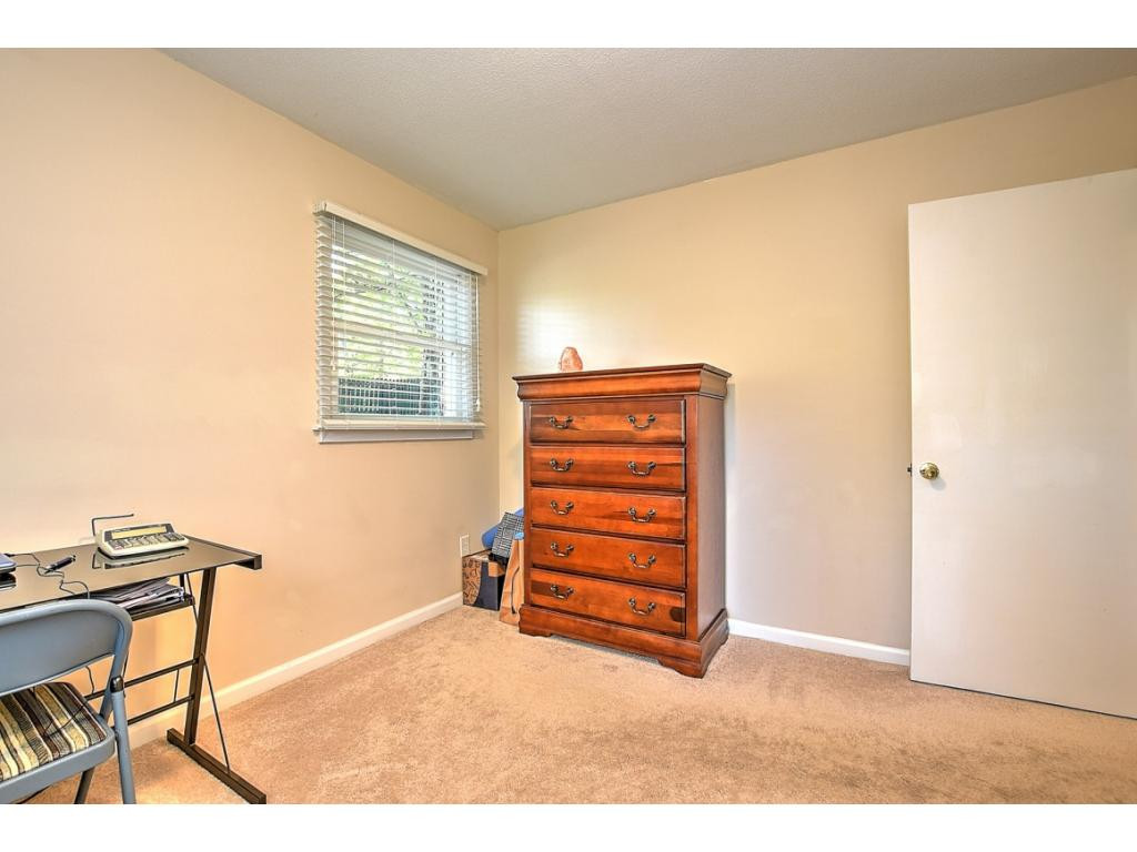 388 Whirlwind Road Greeneville, TN 37743 - Photo 19 of 36 Photo 19
