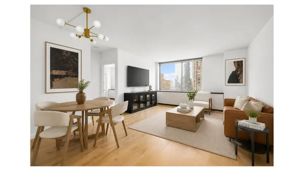 $7,995 | 111 West 67th Street, Unit 24B | Upper West Side