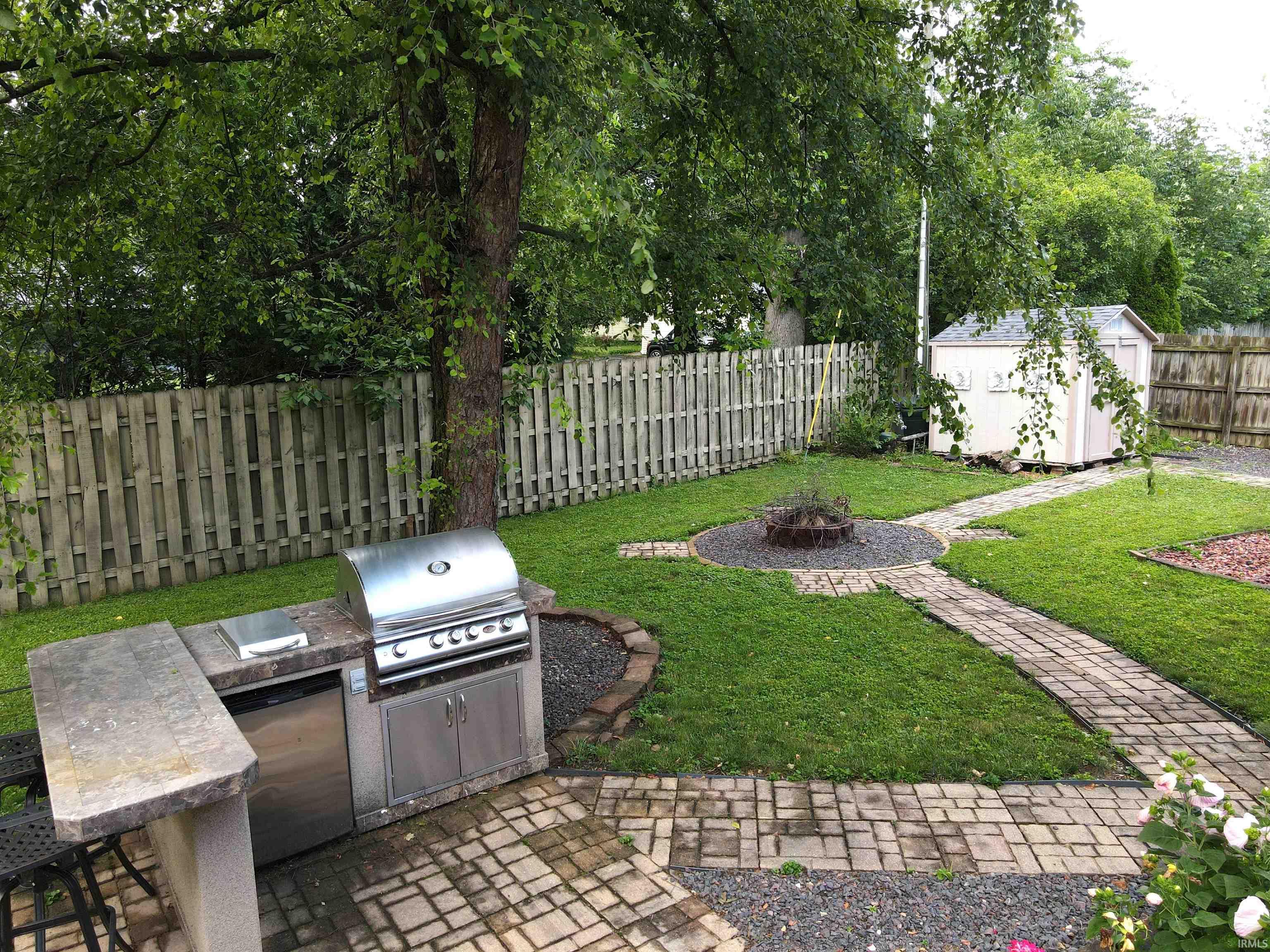 3114 West Riggin Road Muncie, IN 47304 - Photo 2 of 36
