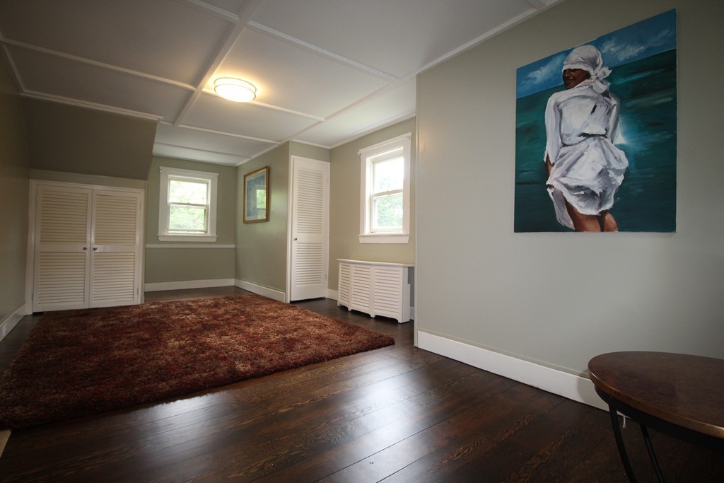 21 Manning Street Salem, MA 01970 - Photo 11 of 18