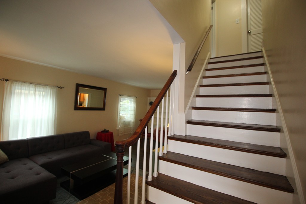 21 Manning Street Salem, MA 01970 - Photo 9 of 18