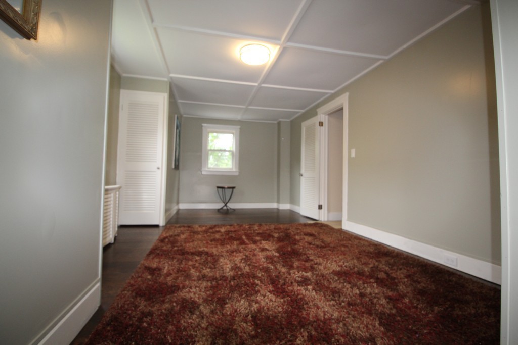 21 Manning Street Salem, MA 01970 - Photo 10 of 18