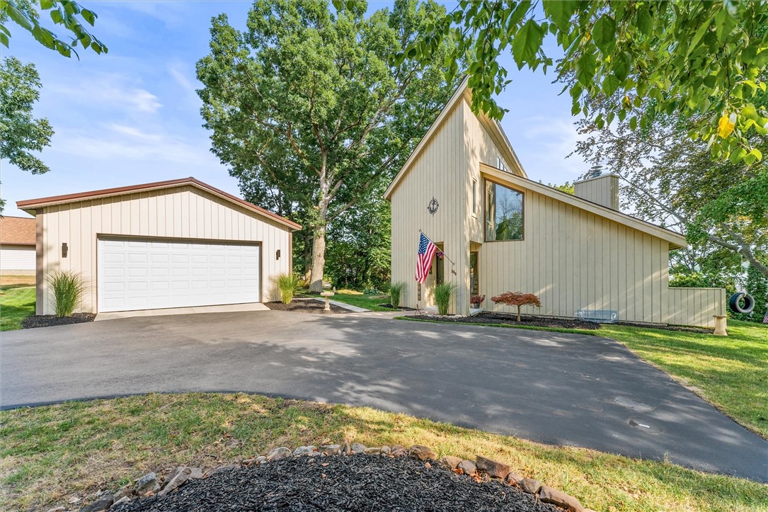 369 Lowden Point Road Greece, NY 14612 - Photo 1 of 50