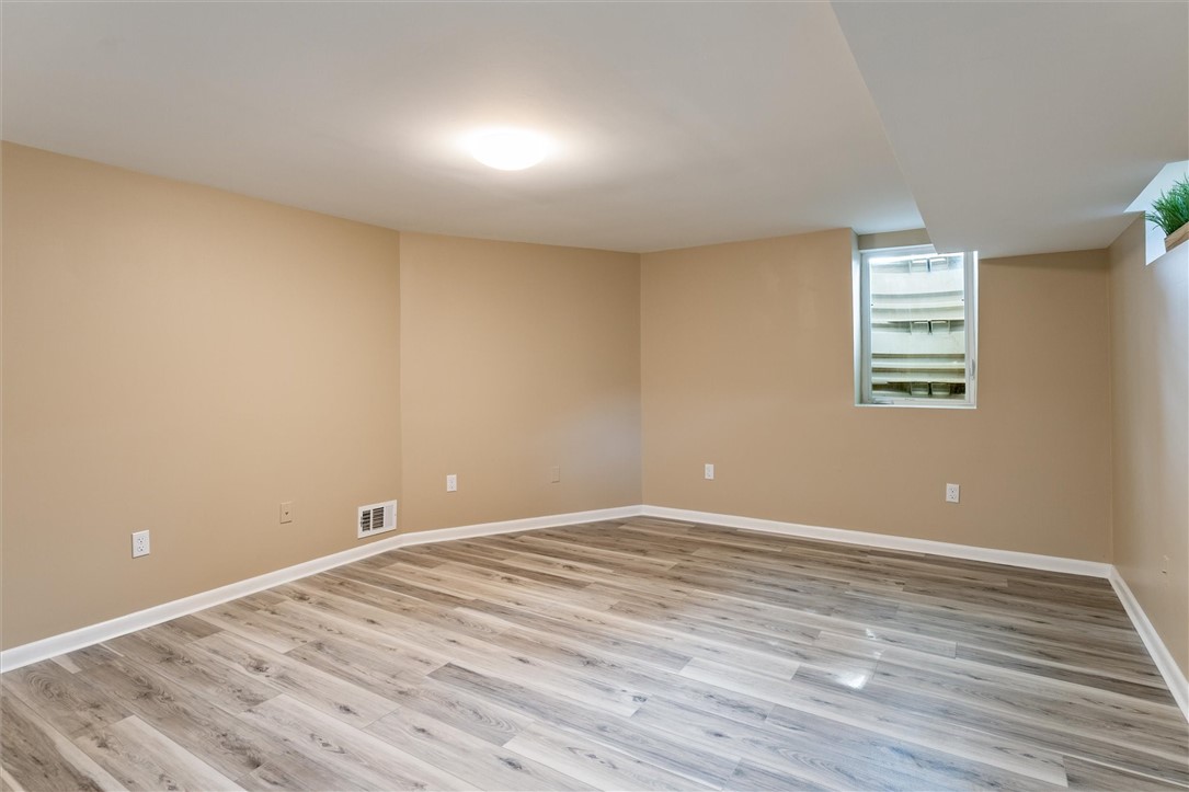 369 Lowden Point Road Greece, NY 14612 - Photo 33 of 50